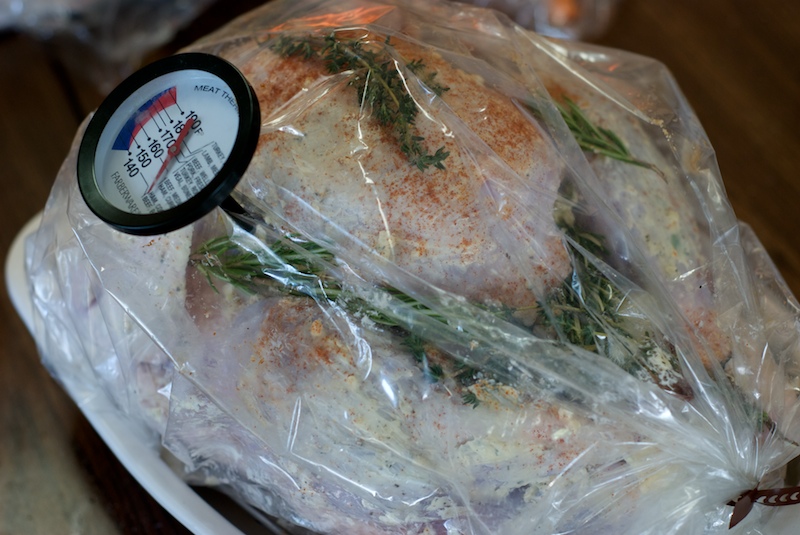 How to cook a turkey in a oven roasting bag The Easy Way To Roast A Moist Flavorful Turkey The Weekend Gourmande